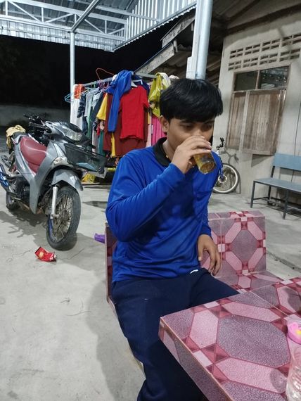 แชท หาเพื่อนคุย