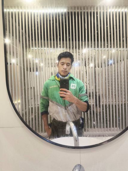 แชท หากิ๊ก, โสด 