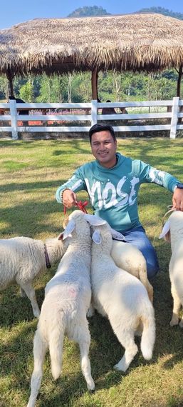 chat looking for friends