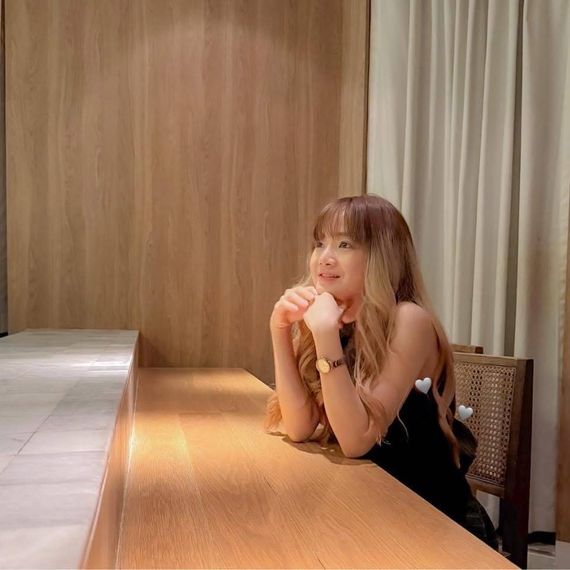 แชท หากิ๊ก  ที่อยู่ กรุงเทพมหานคร