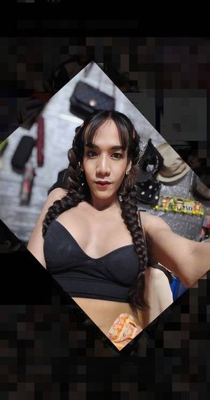 chat find love, chat  from Bangkok