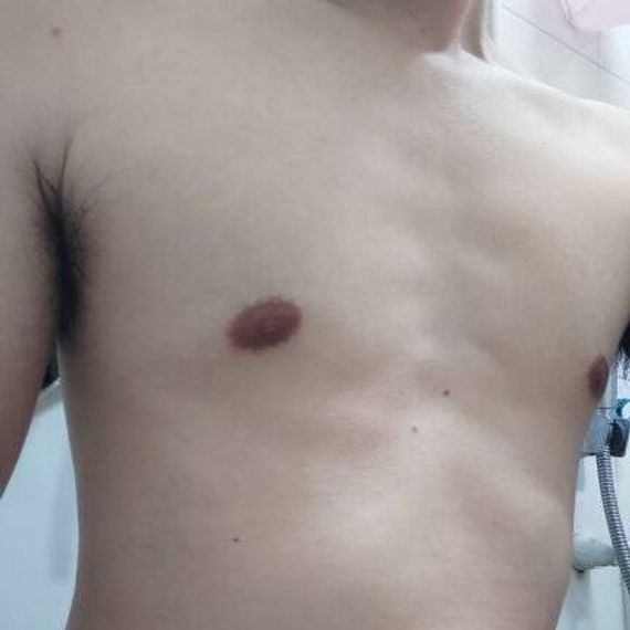 แชท หาเพื่อนเที่ยว, หากิ๊ก  ที่อยู่ กรุงเทพมหานคร