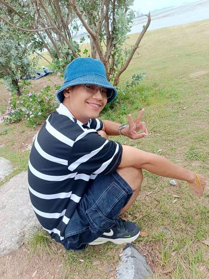 chat looking for friends 
