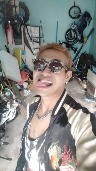 แชท หาเพื่อนคุย, โสด 