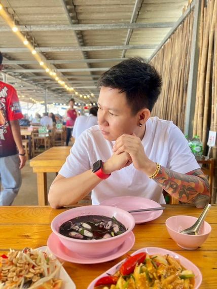 แชท หาเพื่อนคุย, หาเพื่อนเที่ยว