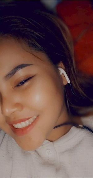 chat looking for friends  from Samut Prakarn