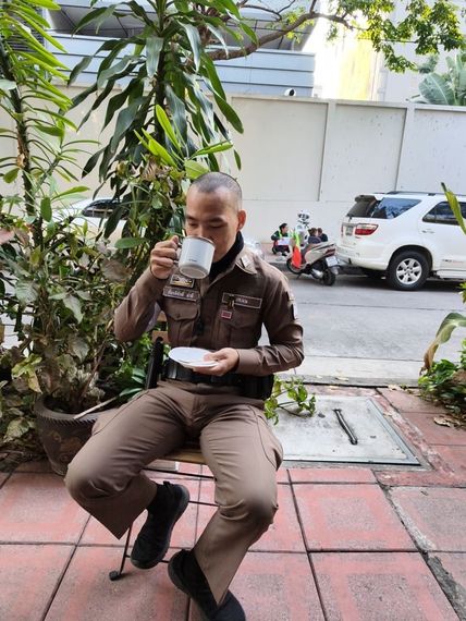 แชท หาเพื่อนคุย  ที่อยู่ กรุงเทพมหานคร