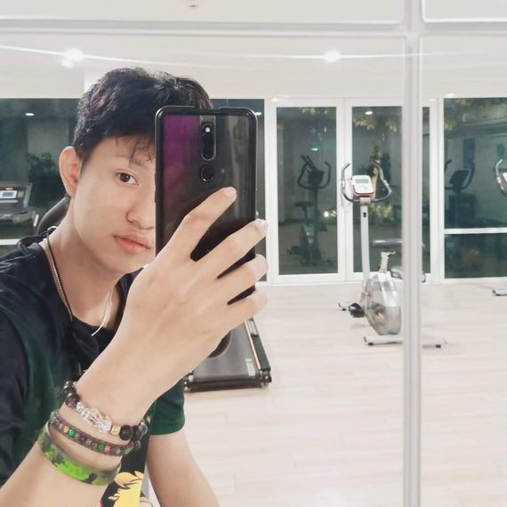 แชท หาเพื่อนคุย, โสด 