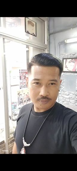 แชท หาเพื่อนคุย, โสด 