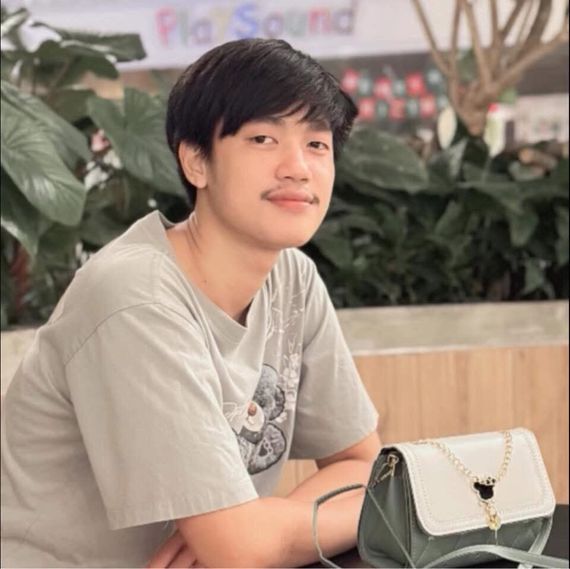 แชท หาแฟน, โสด 