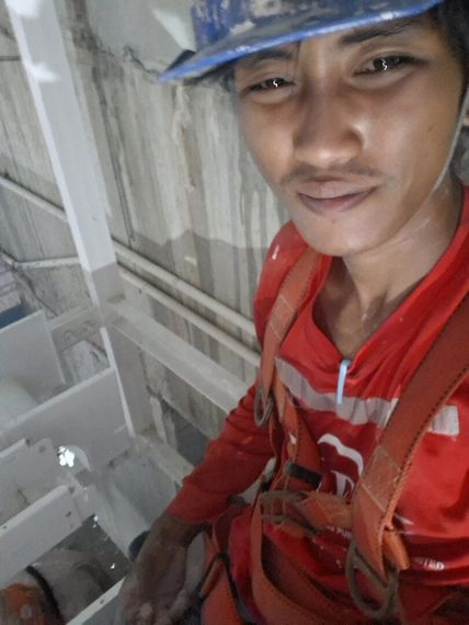 chat chat, single  from Nonthaburi
