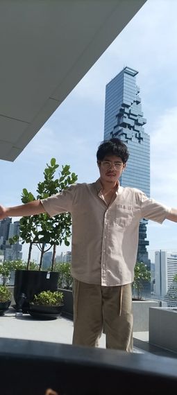 chat looking for friends  from Bangkok
