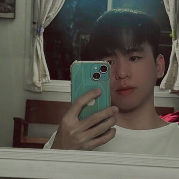 แชท หาเพื่อนคุย, โสด 
