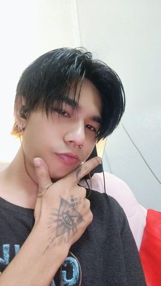 chat find love, chat  from Bangkok