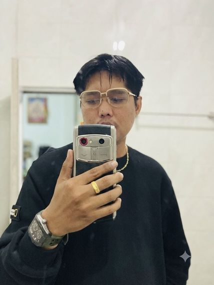แชท หากิ๊ก, นัดเจอ  ที่อยู่  ปทุมธานี