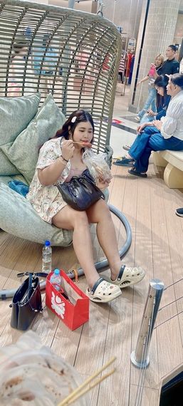 แชท หาเพื่อนคุย, หาเพื่อนเที่ยว 