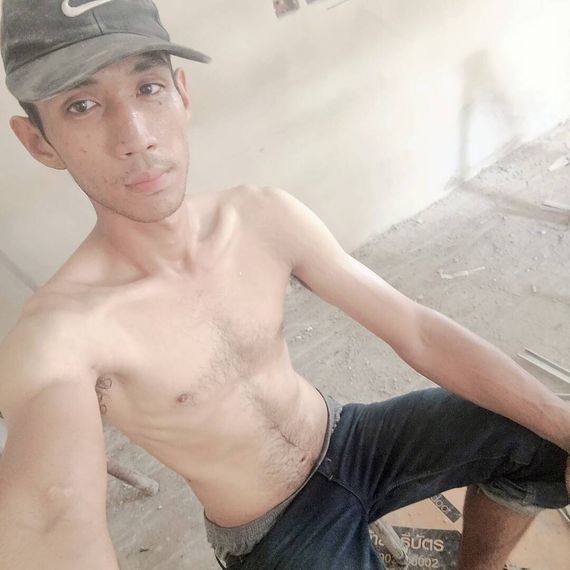 แชท หากิ๊ก, โสด 