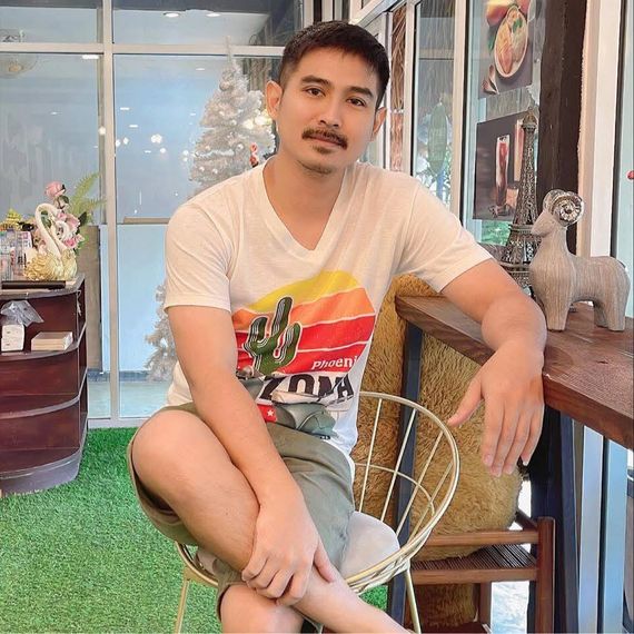 แชท หาเพื่อนคุย, หากิ๊ก 