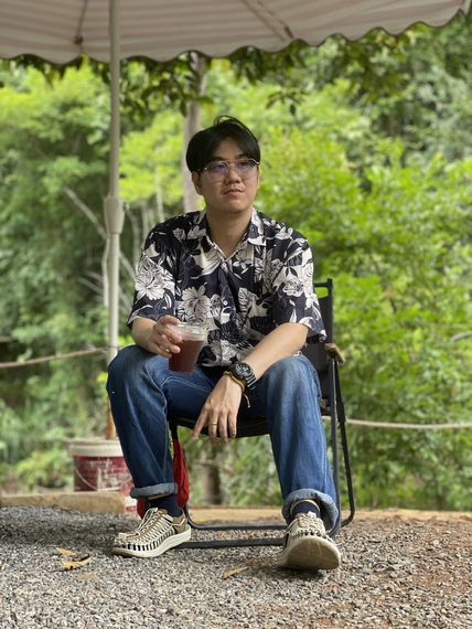 chat find love, chat  from Bangkok