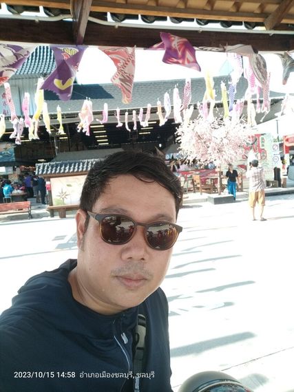 chat looking for friends  from Samut Prakarn