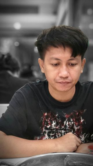 แชท หากิ๊ก  ที่อยู่ กรุงเทพมหานคร