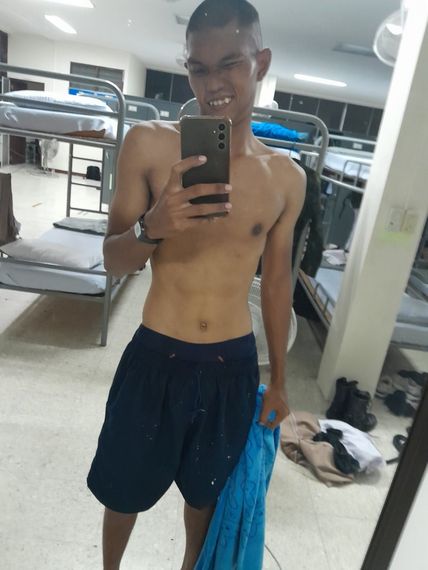 chat find love, chat  from Bangkok