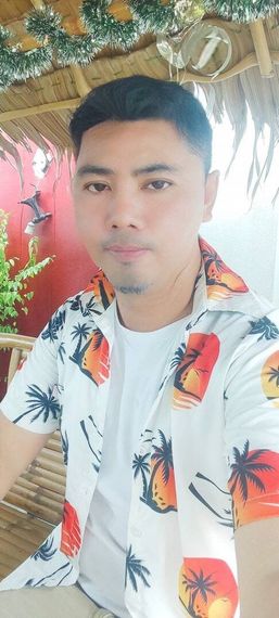 แชท หาเพื่อนคุย, โสด 