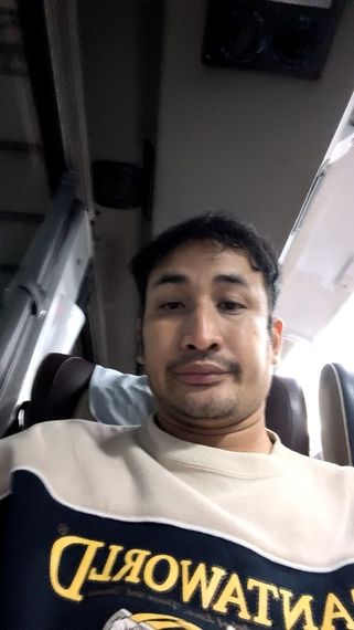 chat looking for friends 
