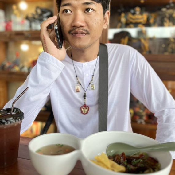 แชท หาเพื่อนคุย 