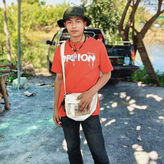 แชท หาเพื่อนคุย, โสด  ที่อยู่  สุพรรณบุรี