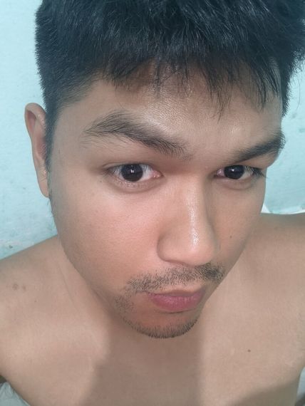 chat looking for friends  from Chon Buri