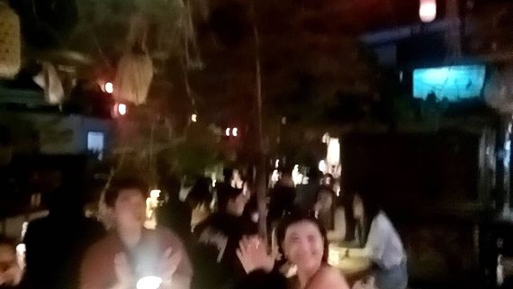 แชท หาเพื่อนคุย, หาเพื่อนเที่ยว  ที่อยู่ กรุงเทพมหานคร