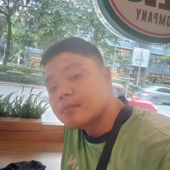 แชท หาเพื่อนเที่ยว  ที่อยู่ กรุงเทพมหานคร