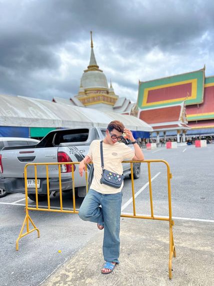 แชท หาเพื่อนคุย, หาเพื่อนเที่ยว  ที่อยู่  สุราษฎร์ธานี