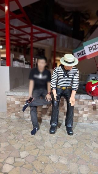 chat looking for friends 