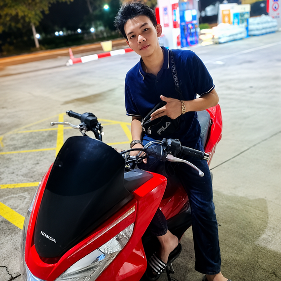 แชท หาแฟน, หาเพื่อนคุย  ที่อยู่ กรุงเทพมหานคร