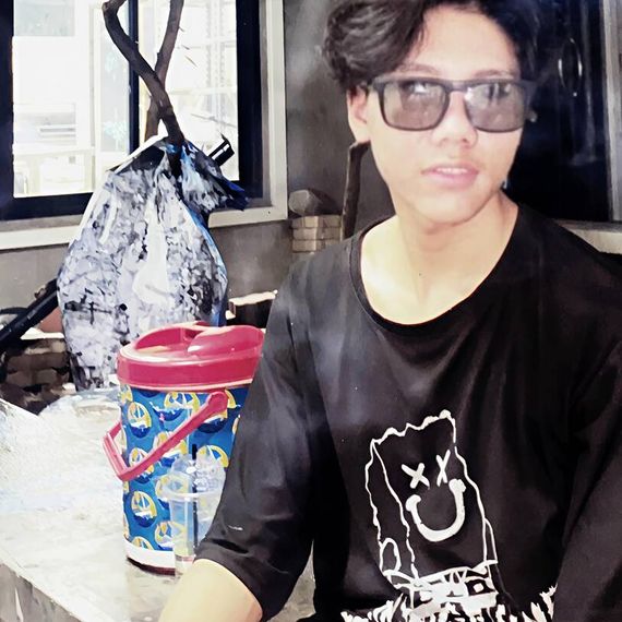 แชท แชทเปิดกล้อง  ที่อยู่ กรุงเทพมหานคร