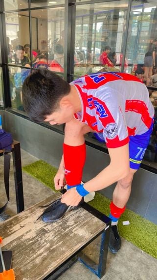 chat chat, hangout from Bangkok