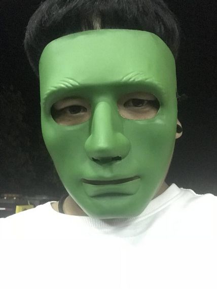 แชท หากิ๊ก, โสด 