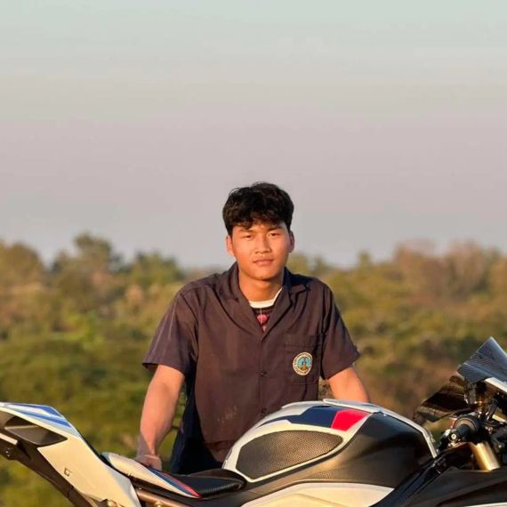 แชท หาแฟน, หาเพื่อนคุย  ที่อยู่  สกลนคร