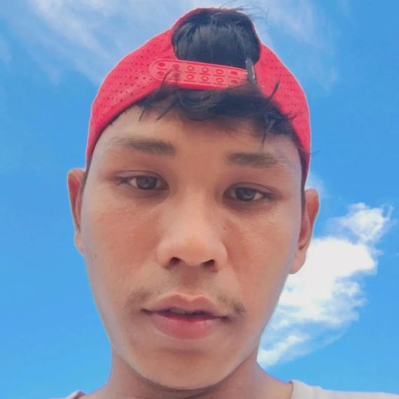 แชท โสด  ที่อยู่ กรุงเทพมหานคร