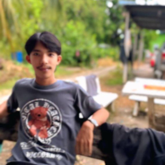 แชท หาเพื่อนคุย, โสด 