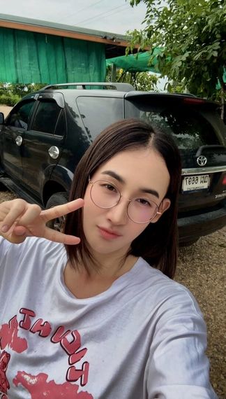 chat find love, chat from Bangkok
