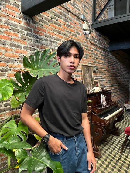 chat looking for friends 