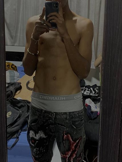 แชท หาเพื่อนคุย  ที่อยู่ กรุงเทพมหานคร