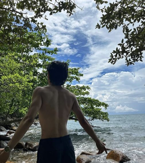 chat looking for friends  from Bangkok