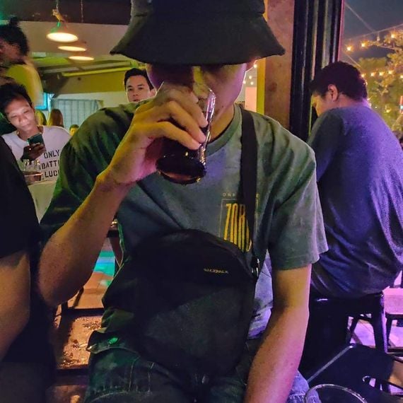 chat looking for friends