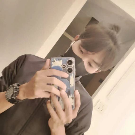 chat hangout, find line friends  from Pathum Thani