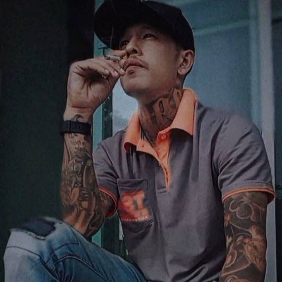 แชท หาแฟน, โสด