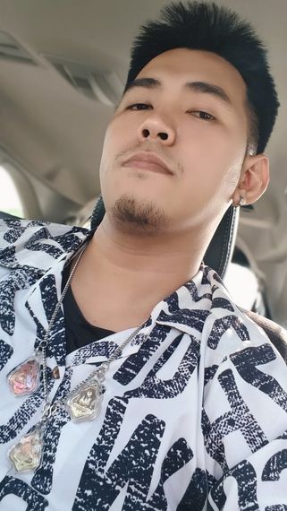 แชท หาเพื่อนคุย, โสด 